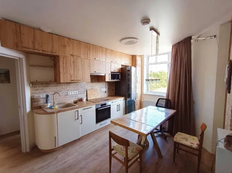 продажа однокомнатной квартиры номер A-174099 в Малиновском районе, фото номер 8